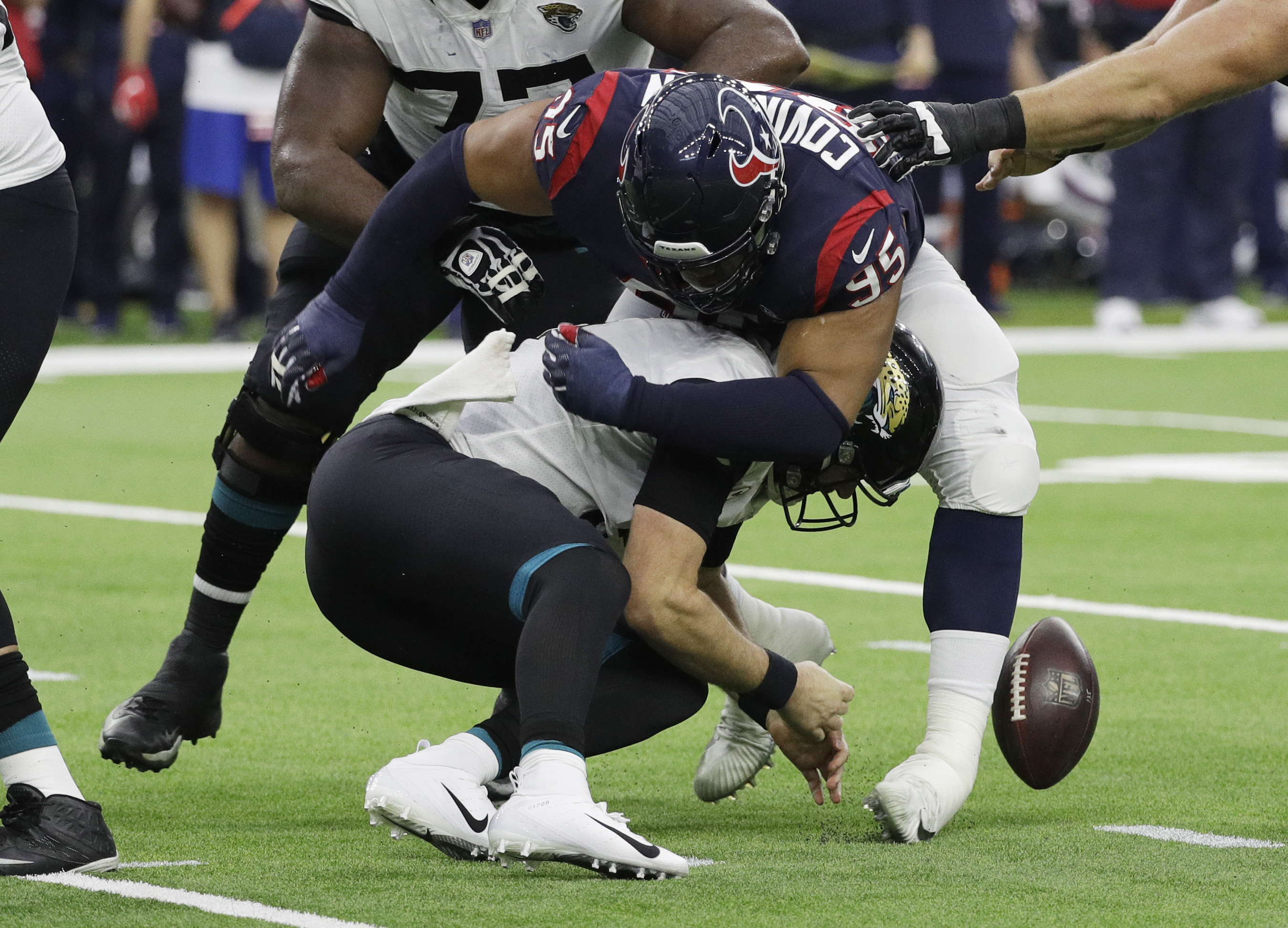 Jags finish last in AFC South a year after winning division