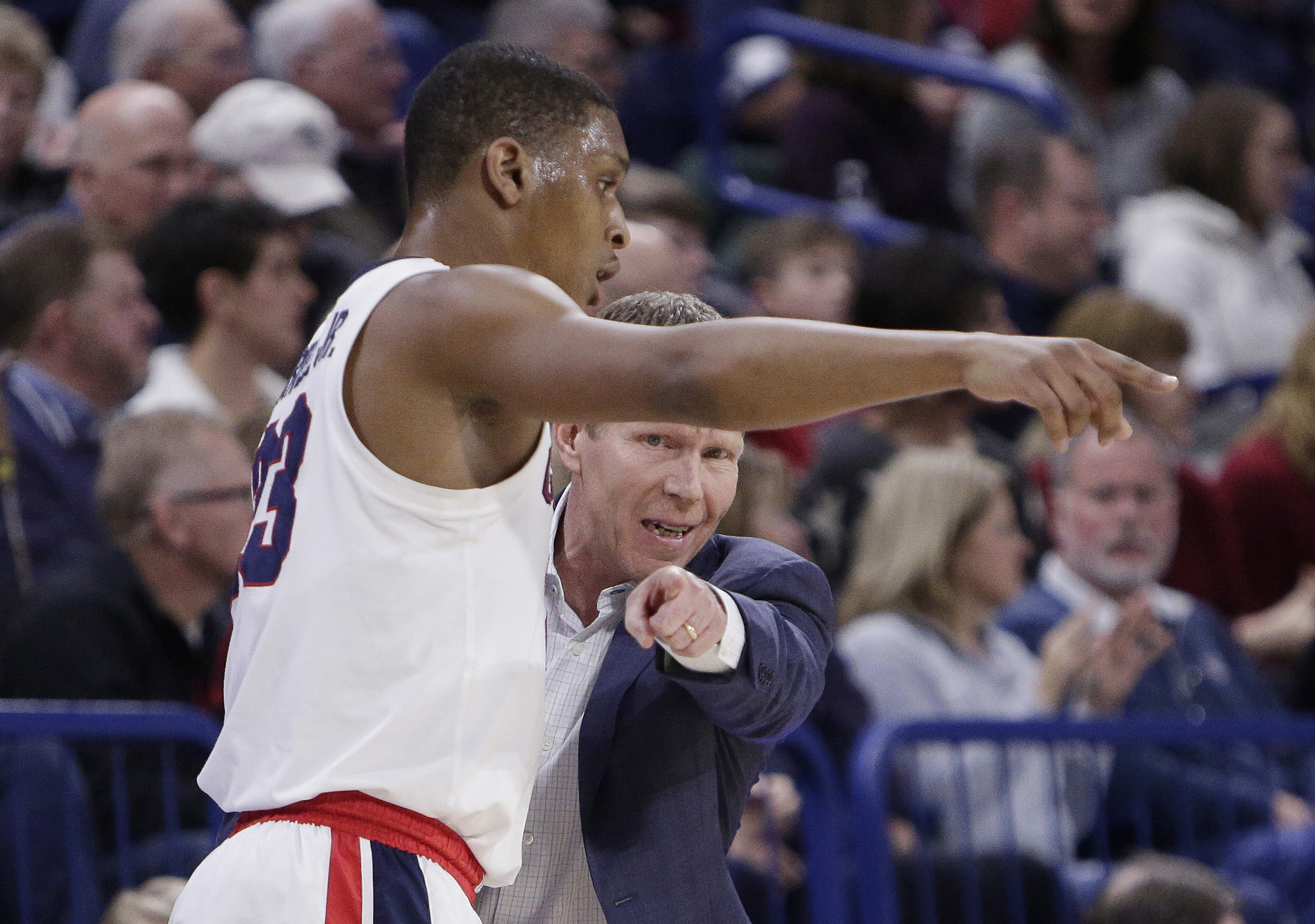 Hachimura leads No. 7 Gonzaga past Santa Clara, 91-48