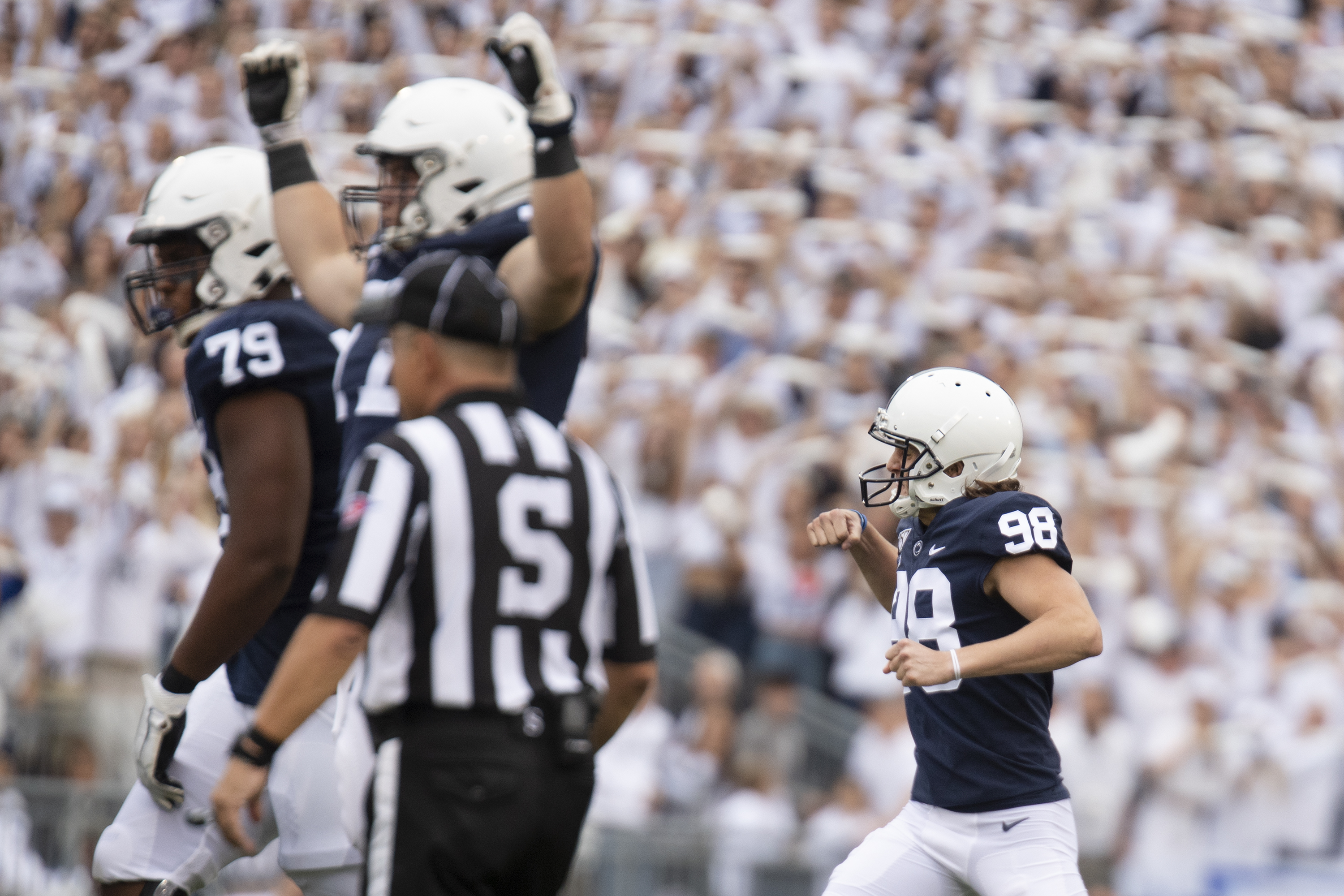 No. 13 Penn State uses late stand to hold off Pitt 17-10