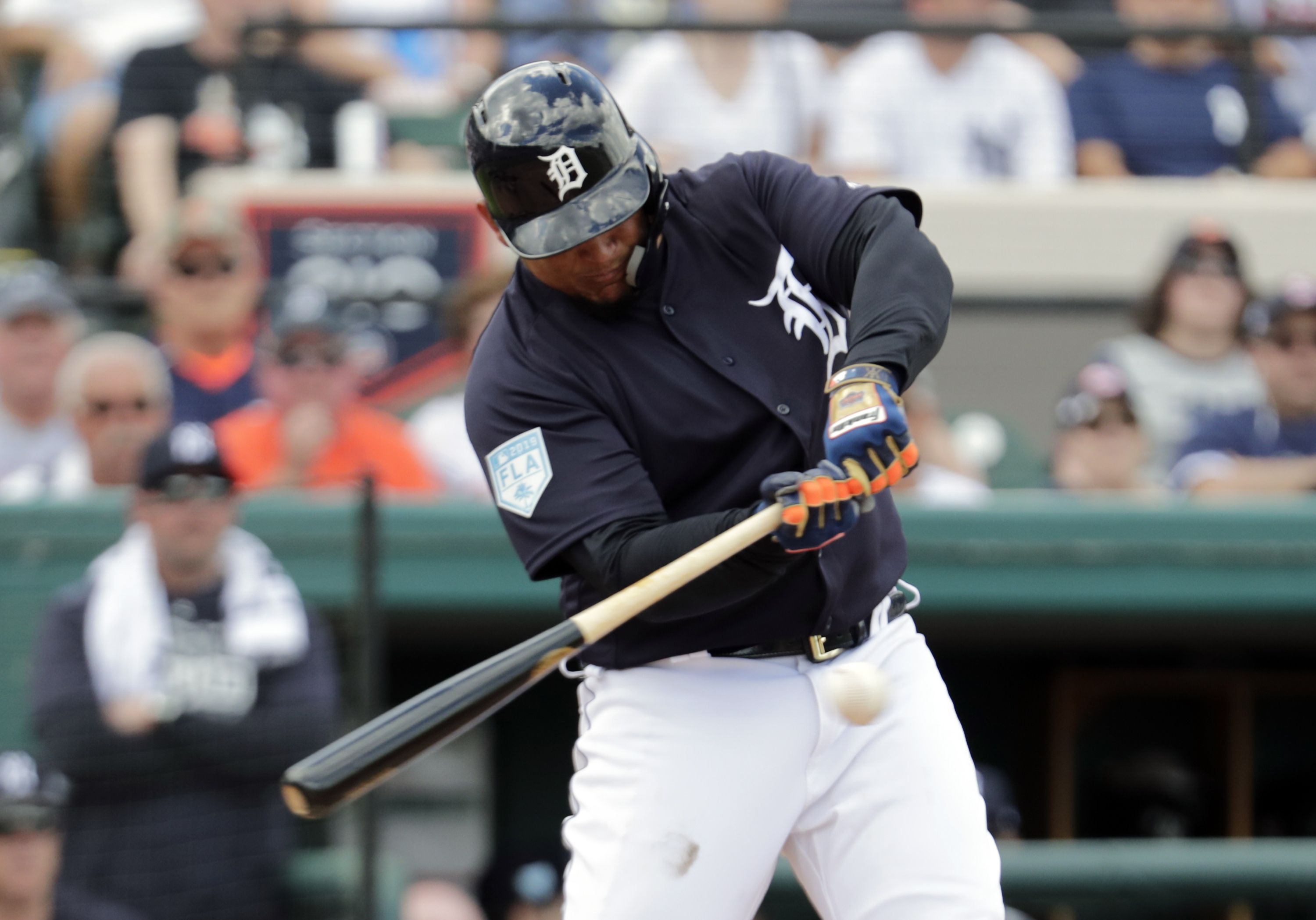 Cabrera looks healthy while hitting first homer of spring