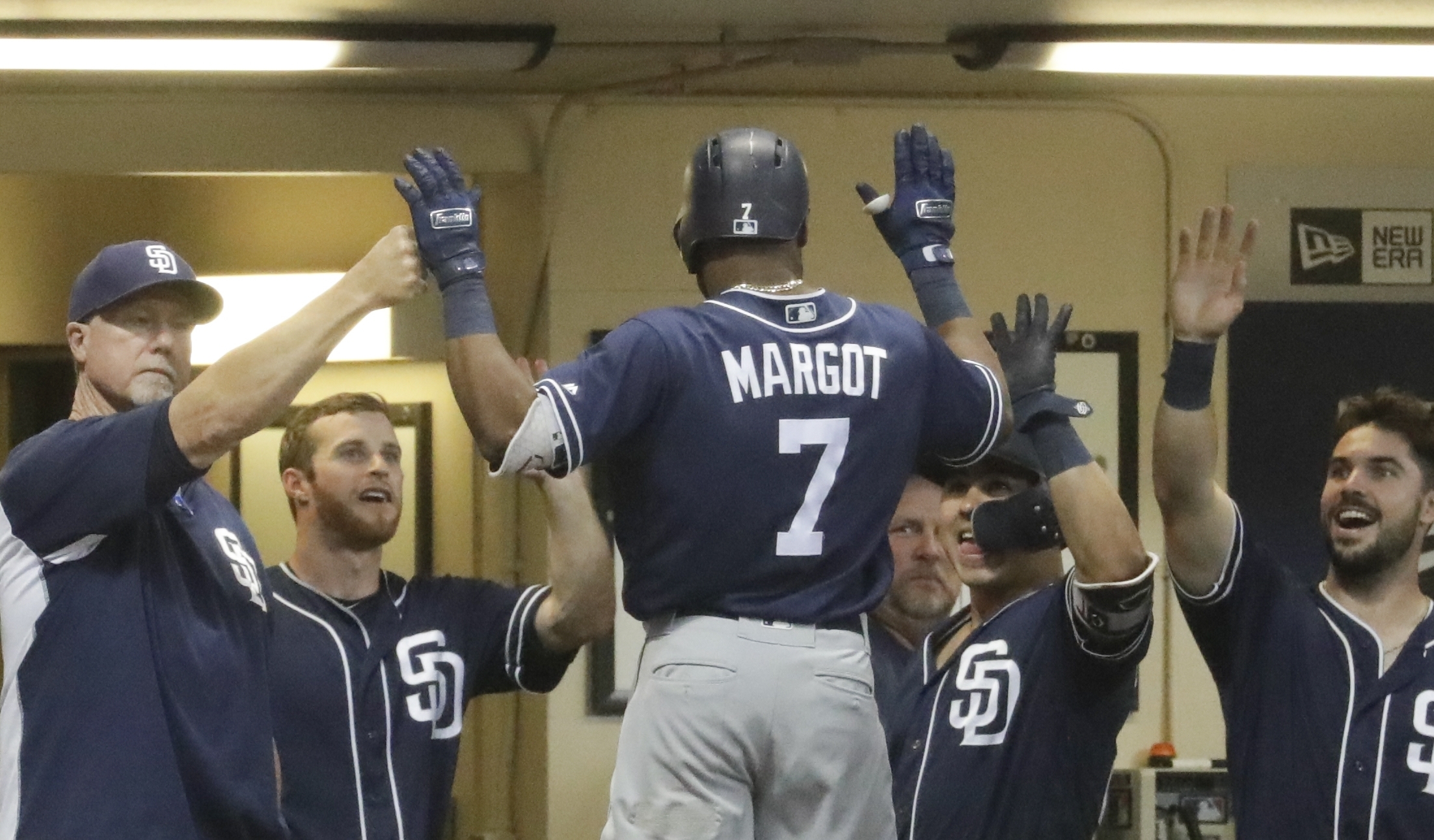 Margot, Reyes rally Padres past Brewers 11-5