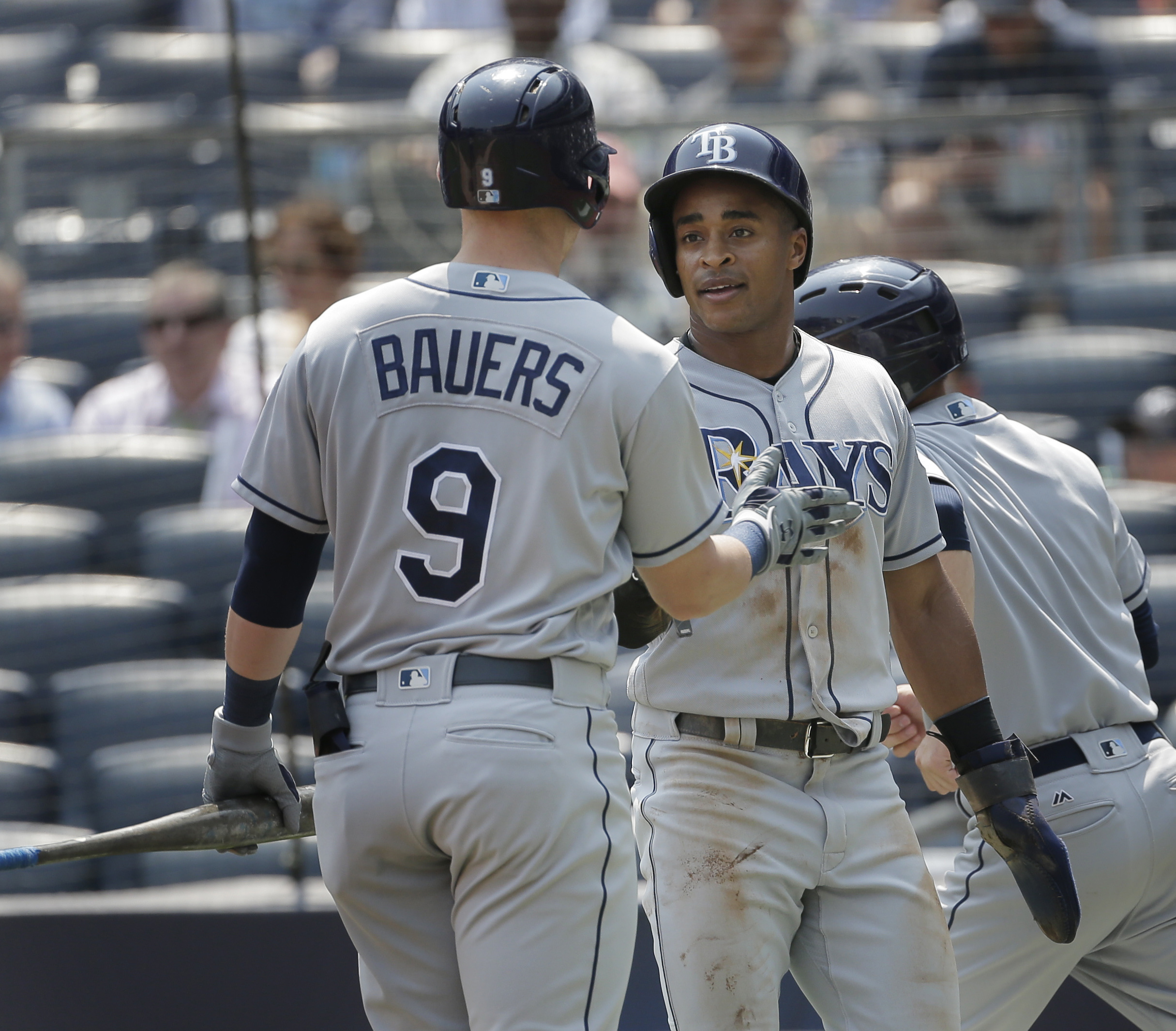 Yanks load bases in 9th, but Rays rookie escapes for 3-1 win