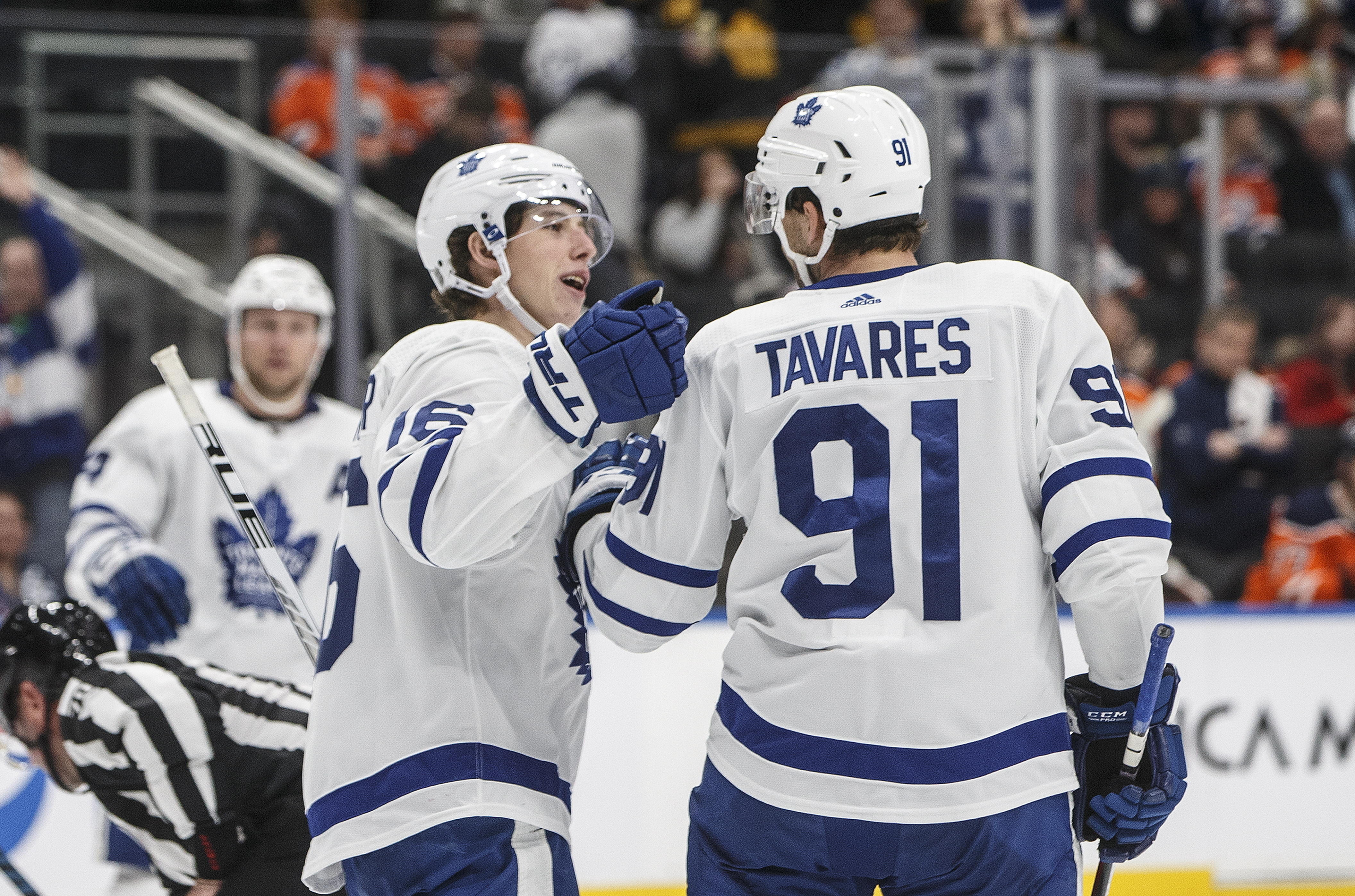 Maple Leafs cruise to 4-1 victory over Oilers