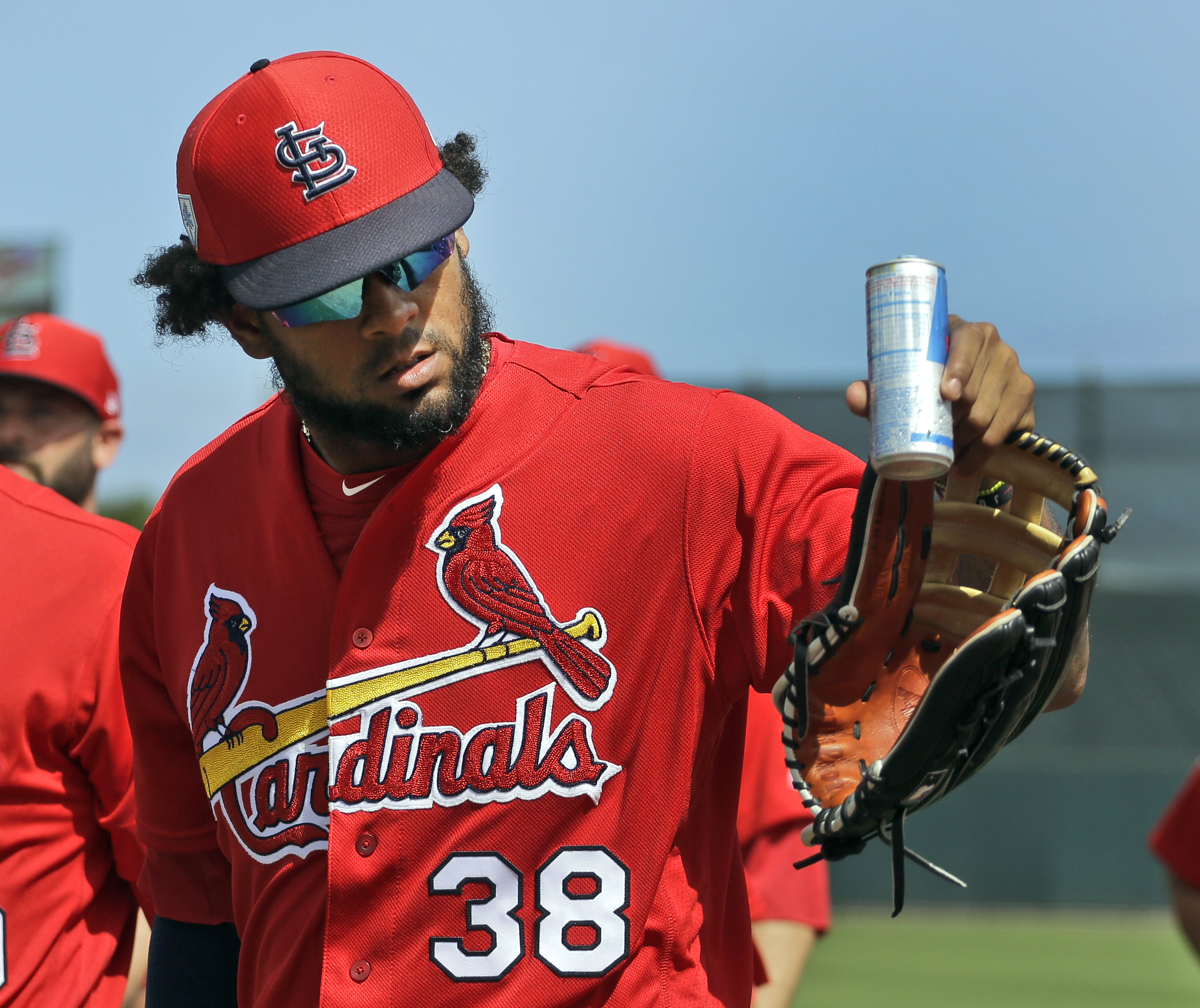 Cardinals sign OF Jose Martinez to 2-year contract