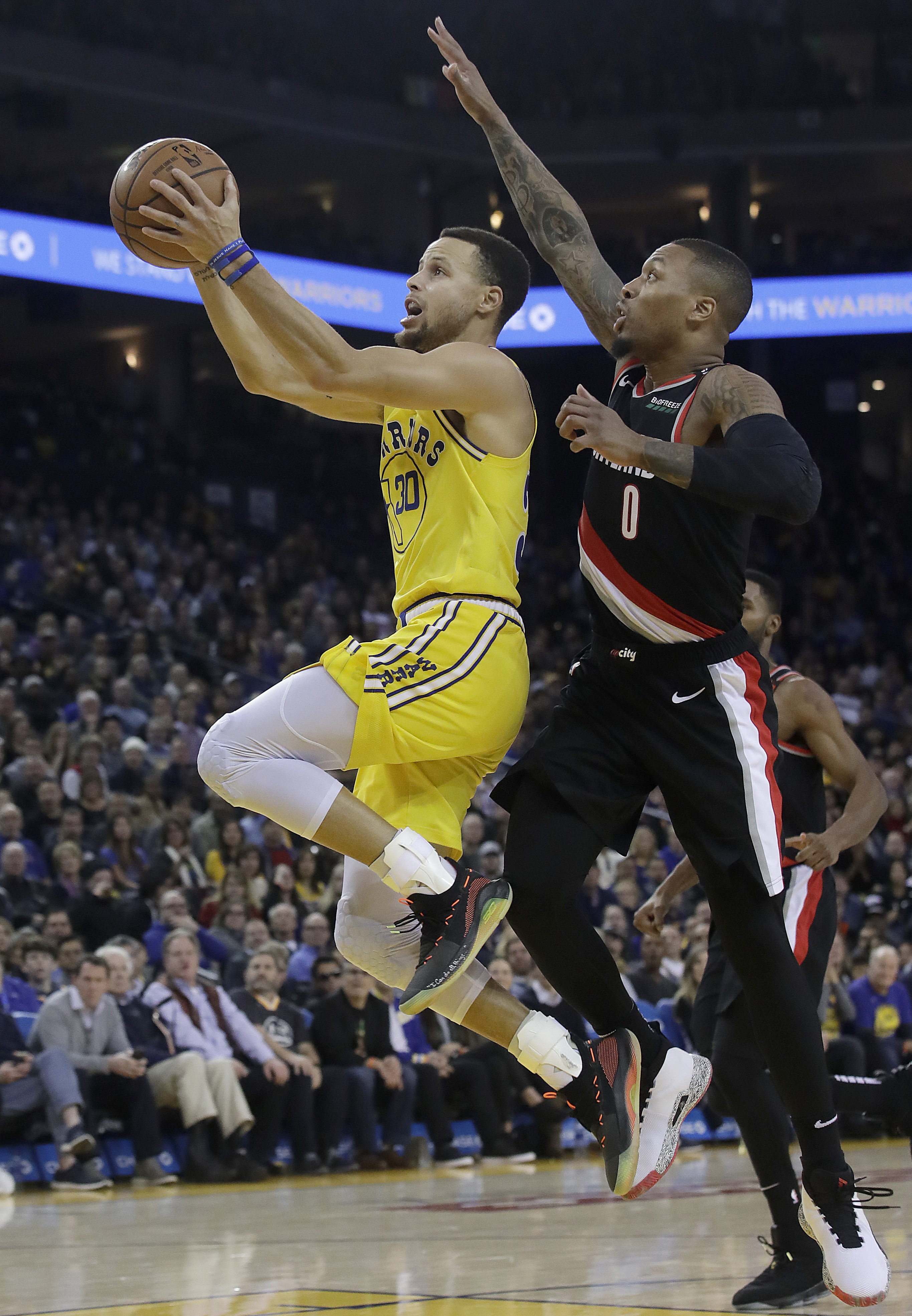 Lillard’s 3-pointer in OT lifts Blazers over Warriors