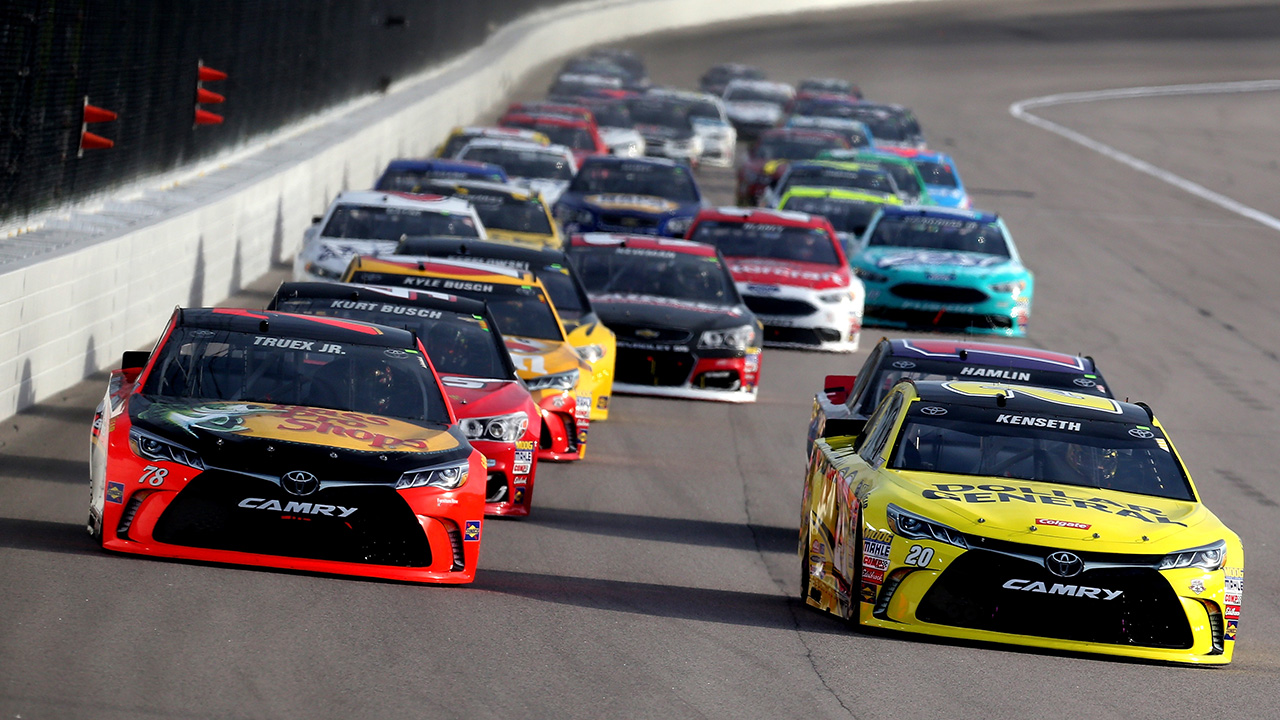 Live: Follow the action in Chase race No. 5 at Kansas Speedway