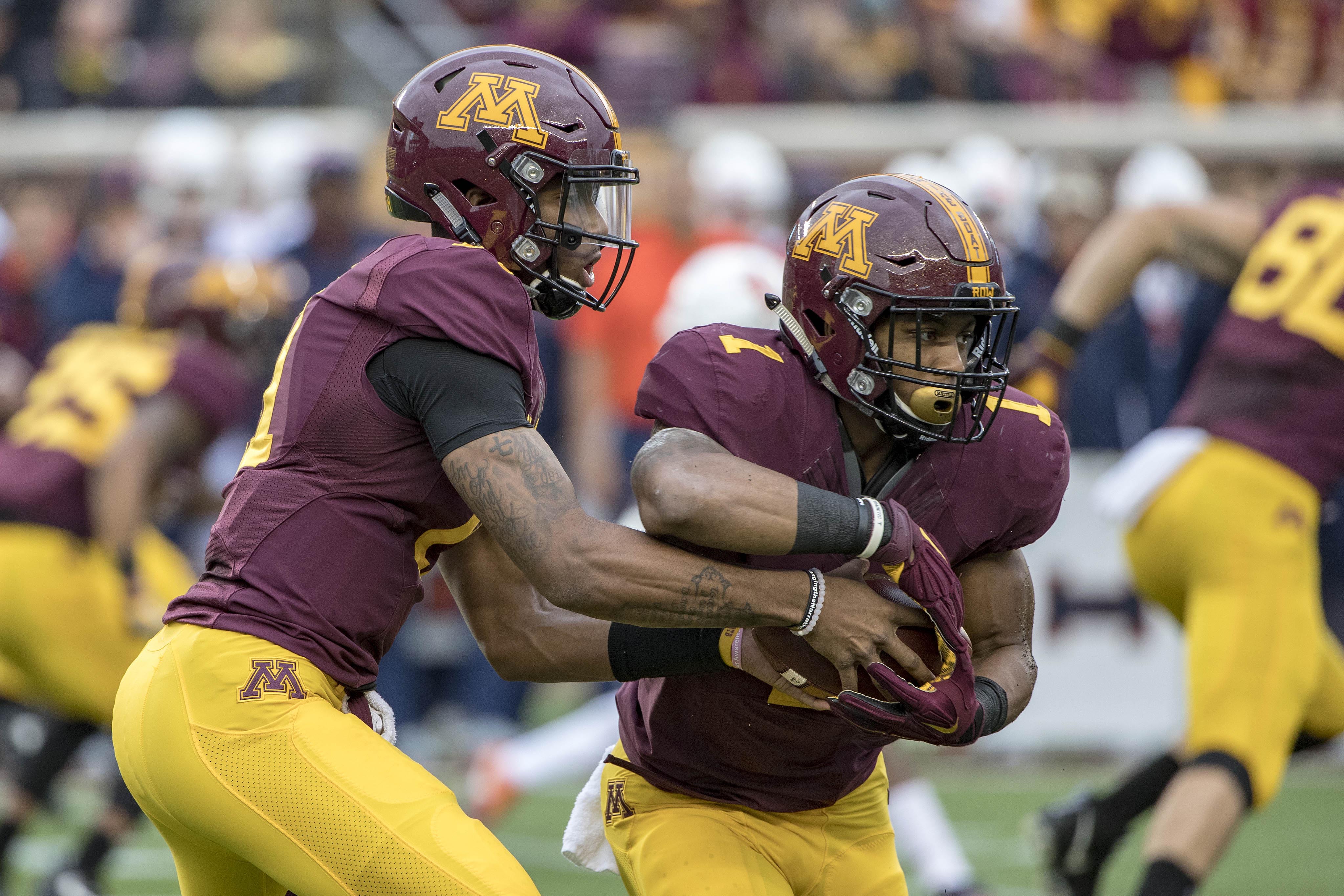 PHOTOS: Gophers vs. Illinois