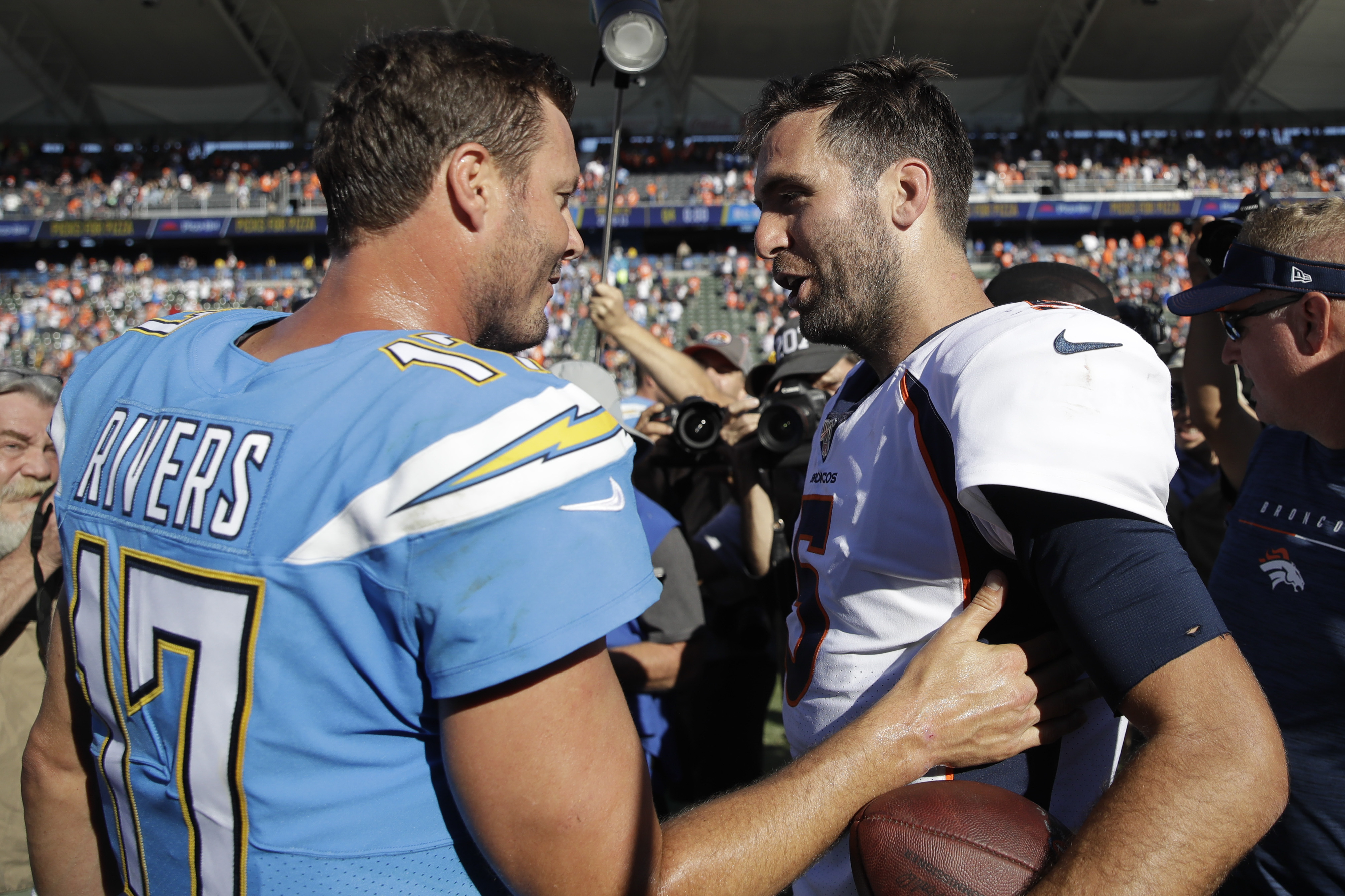 Chargers' offensive woes lead to another loss, 2-3 start