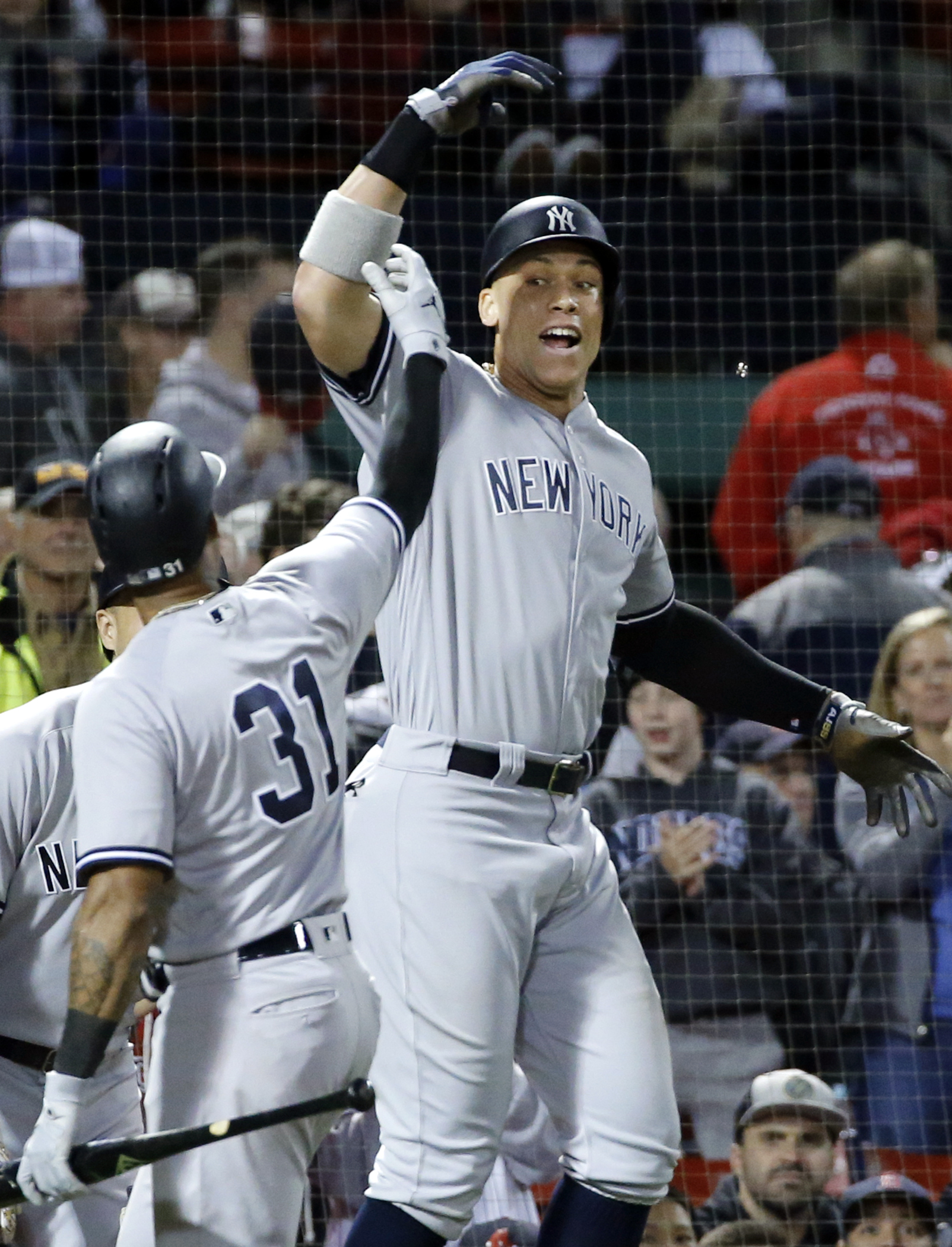 LEADING OFF: Yanks try for HR record, Wright closes career