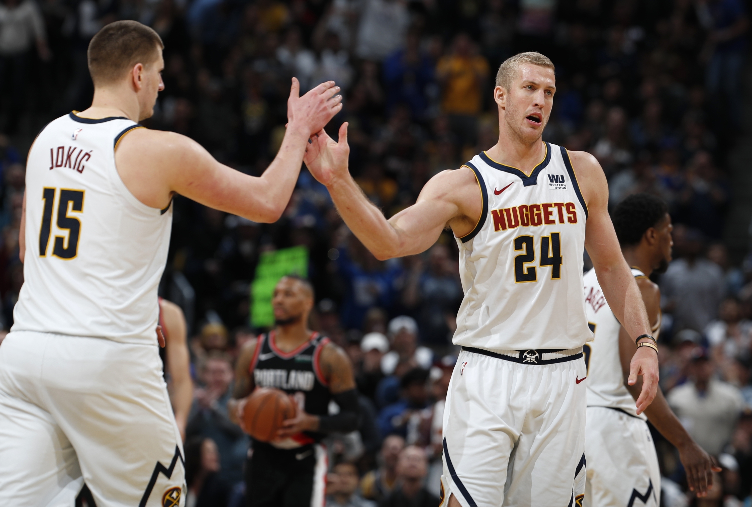 Jokic helps Nuggets win Game 1 over Portland