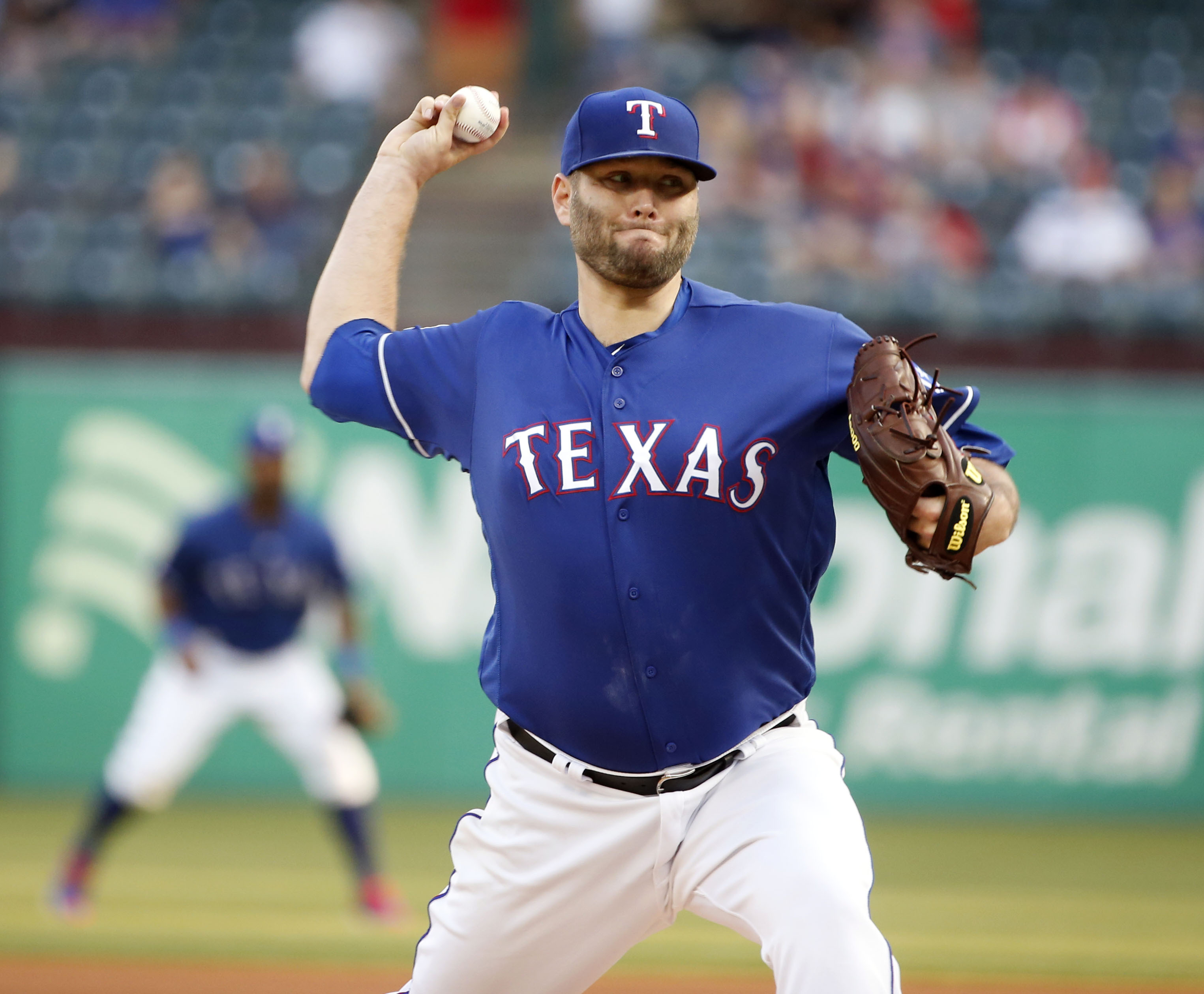 Choo’s 3B helps Rangers finish sweep of Angels with 5-4 win