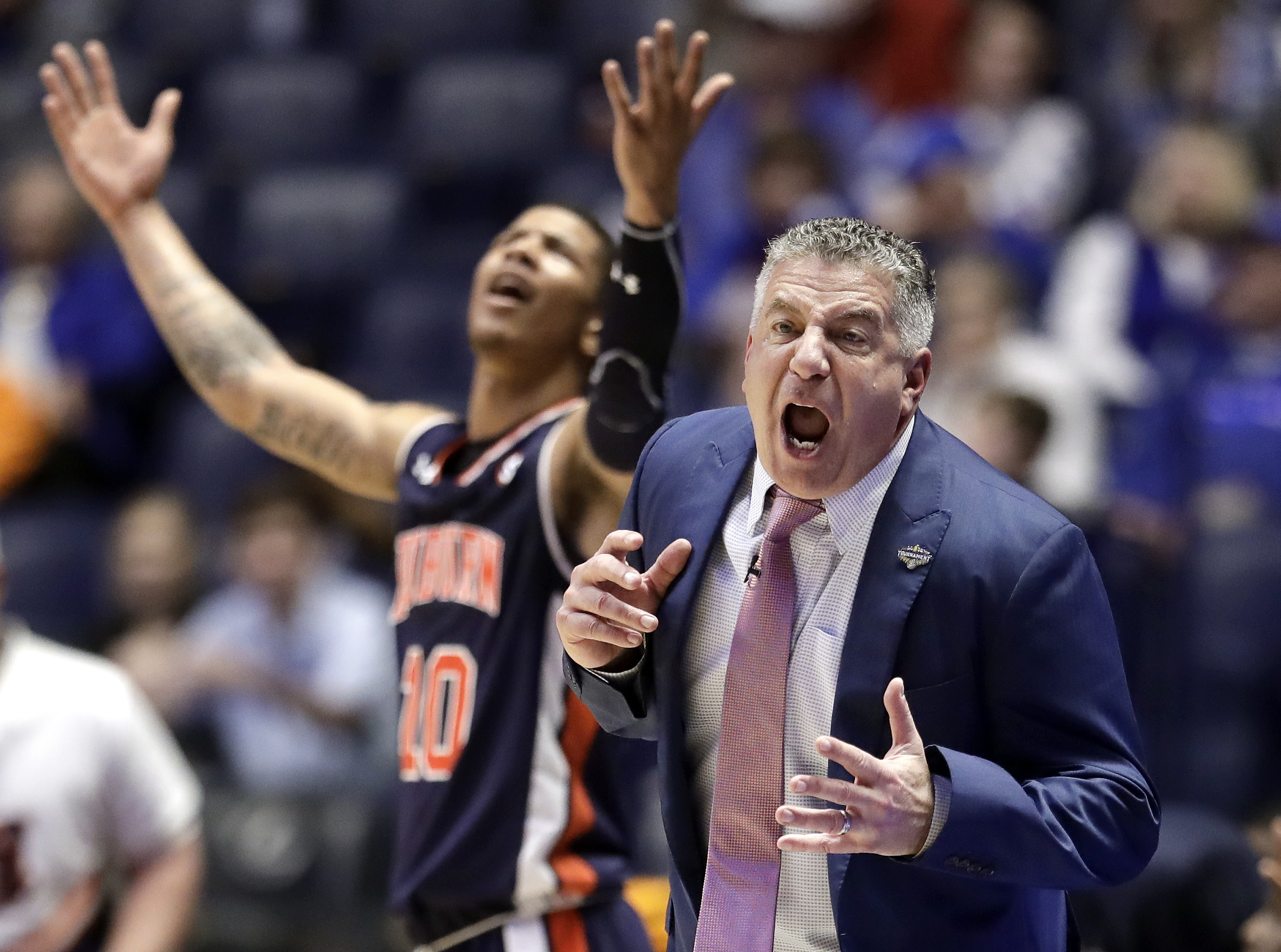 No. 22 Auburn beats South Carolina 73-64 in SEC quarterfinal