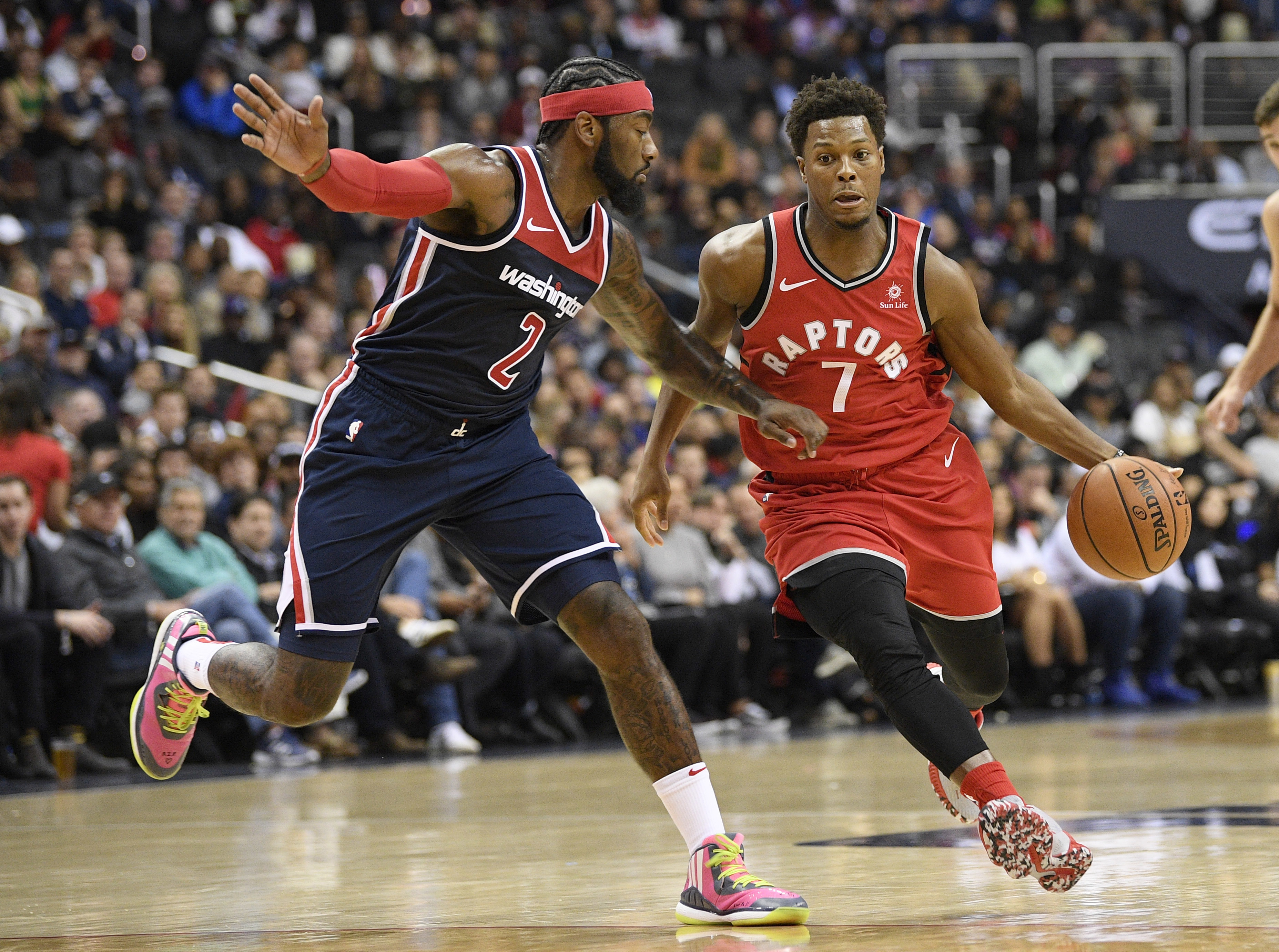 With no Leonard, Lowry leads Raptors past Wizards 117-113