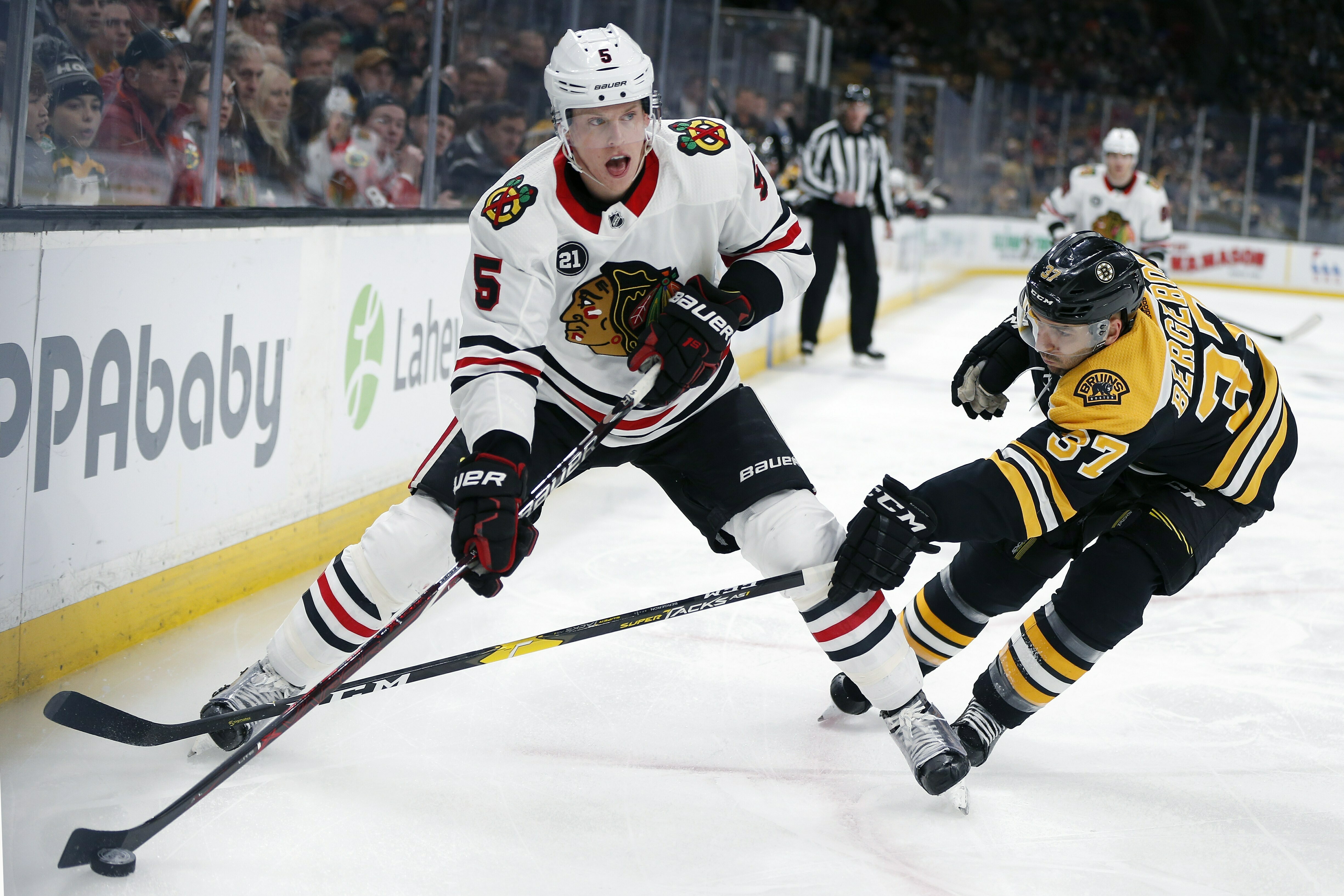 Bruins beat Blackhawks 6-3, snap Chicago’s 7-game win streak
