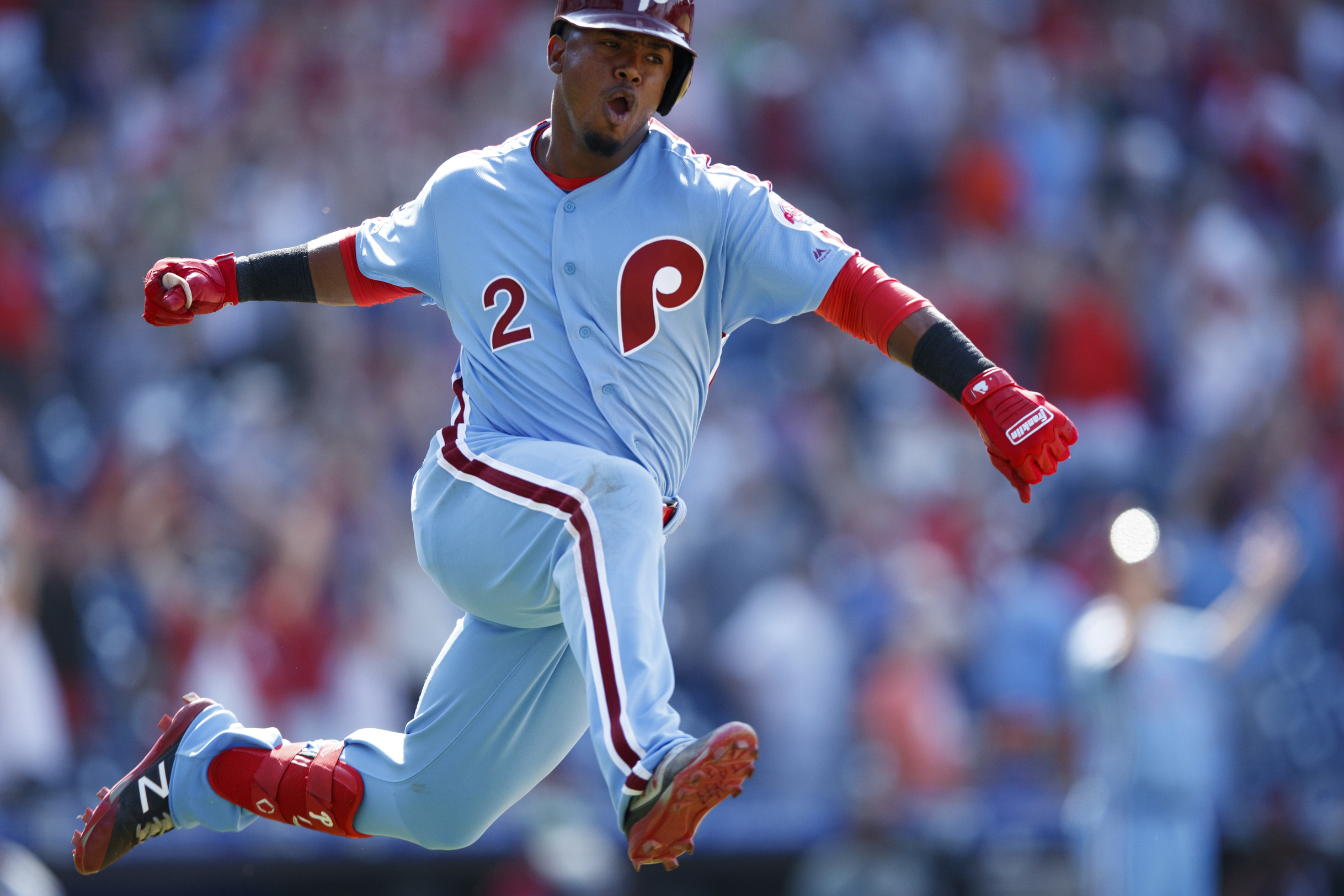 Bamboozled! Segura's 3-run HR lifts Phillies over Mets 6-3