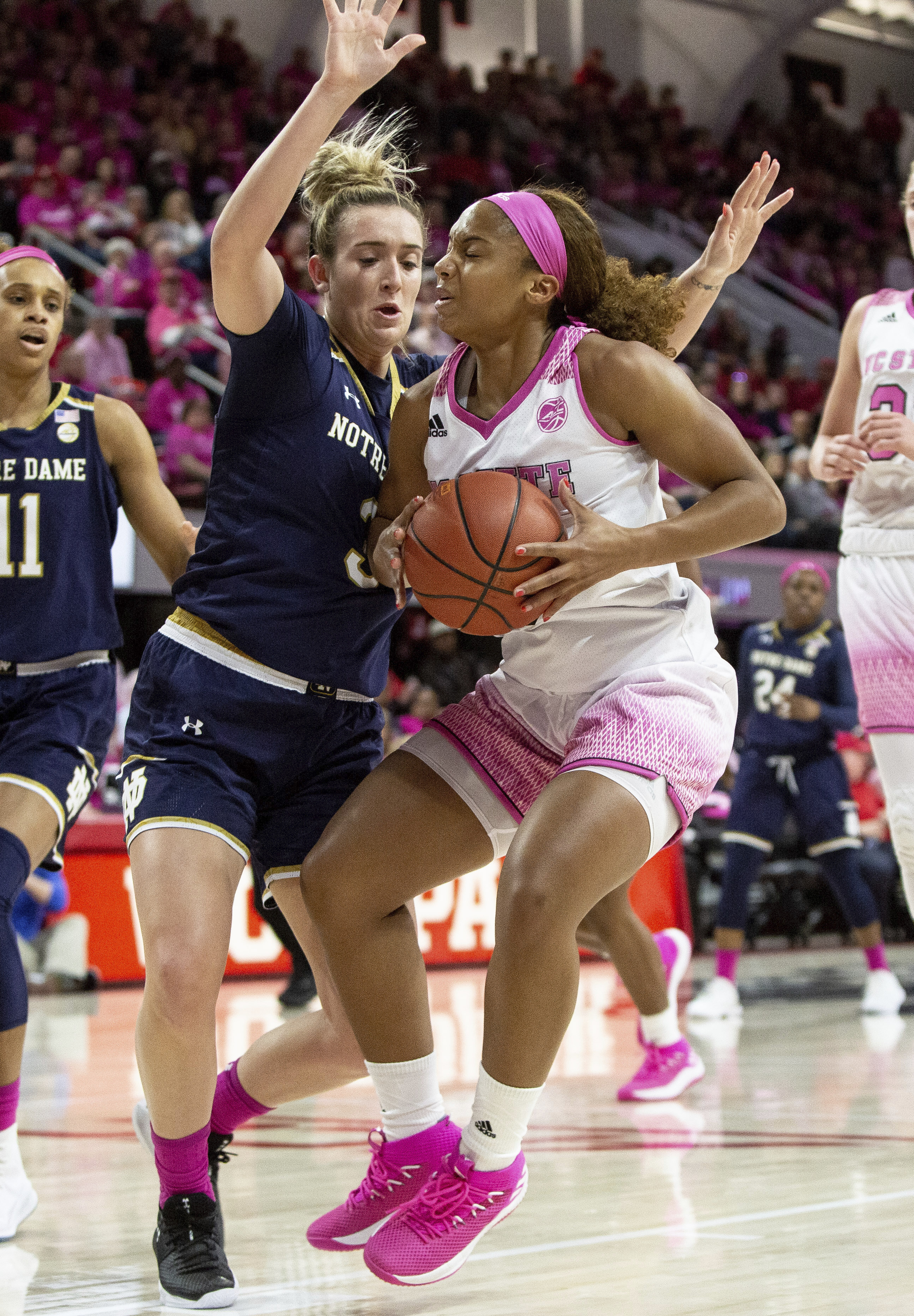 Ogunbowale, No. 5 Notre Dame beats No. 9 NC State 95-72