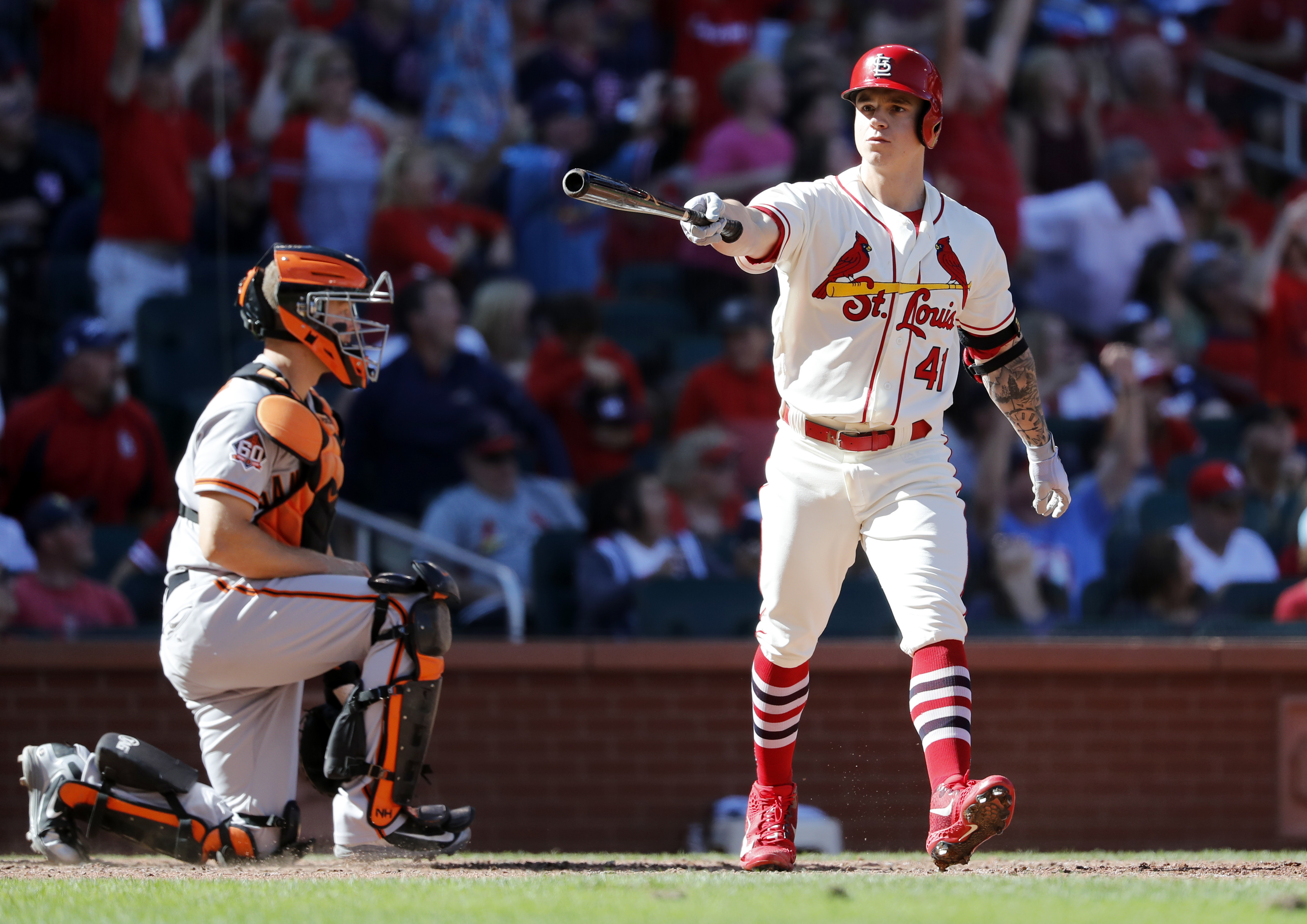 O’Neill’s homer in 10th lifts Cardinals over Giants 5-4