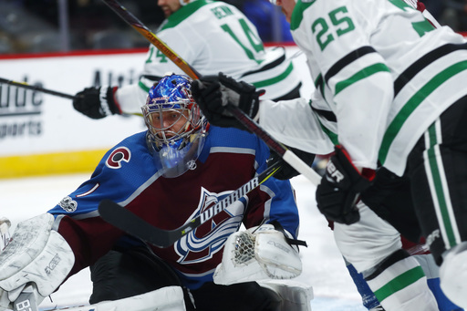 Nieto's hat trick lifts Avalanche to 5-3 win over Stars (Oct 24, 2017)