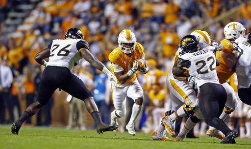 Tennessee beats Southern Miss 24-10 to snap 4-game skid (Nov 04, 2017)