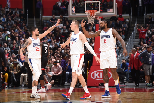 Clippers end Raptors' streak with 96-91 victory (Dec 11, 2017)