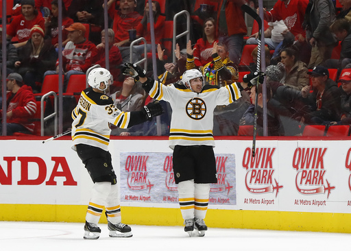 Bruins tie it late, beat Red Wings 3-2 in OT behind Marchand (Dec 13, 2017)