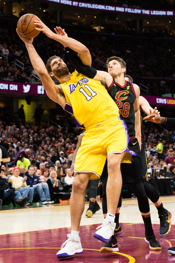 Lakers' Brook Lopez has sprained ankle, will be reevaluated