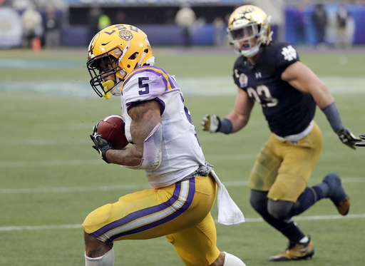 LSU's Orgeron faces many staff, Tigers' roster decisions