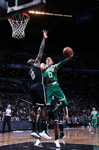 Tatum helps Celtics edge Nets for sixth straight victory (Jan 06, 2018)