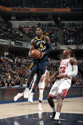 Oladipo scores 23 points in return, Pacers beat Bulls (Jan 06, 2018)