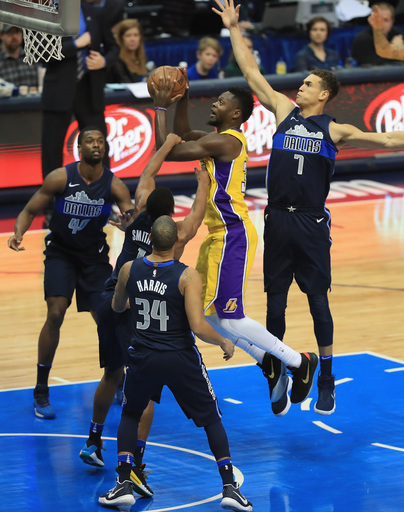 Randle leads Lakers past Mavericks in OT (Jan 13, 2018)