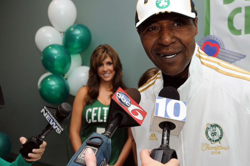 Boston Celtics great Jo Jo White dies at 71