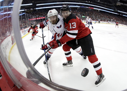 Hall's overtime goal gives Devils 4-3 win over Capitals (Jan 18, 2018)