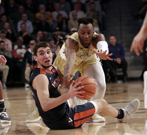 No. 2 Virginia shuts down Georgia Tech, wins 9th straight