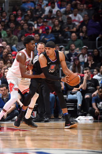 Harris scores 24 to lead Clippers over Bulls, 113-103