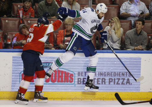 Barkov scores twice to help Panthers beat Canucks 3-1