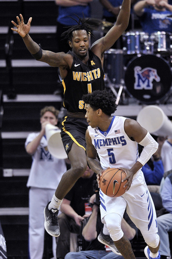 Reaves, Shamet lead No. 22 Wichita State past Memphis 85-65