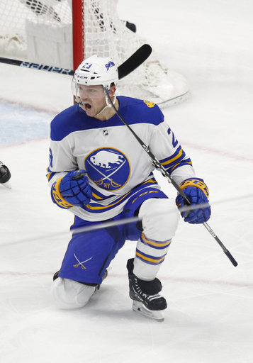 Sam Reinhart lifts Sabres to 4-3 win over Islanders