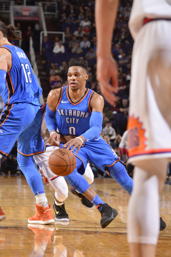 Westbrook’s 43 points lead Thunder past Suns, 124-116