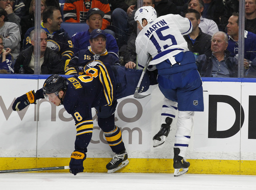Sabres get bounces in 5-3 win over Maple Leafs