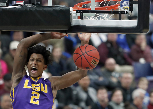 Mississippi St. downs LSU, heads to SEC quarters