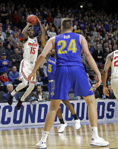 Ohio State outlasts South Dakota State 81-73 in West Region