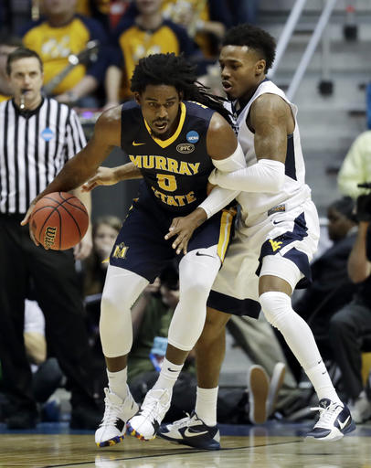 Jevon Carter leads West Virginia past Murray State 85-68