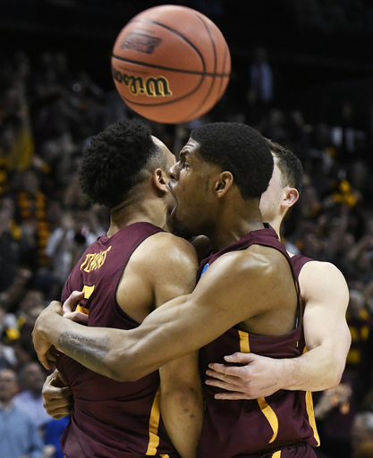 Loyola to test Kansas State’s strong D in regional final