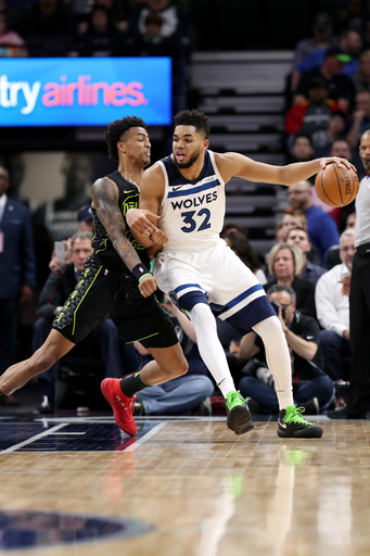 Towns’ franchise-record 56 lead Wolves over Hawks 126-114