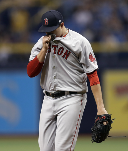 Red Sox manager surprised by Carson Smith’s injury comment