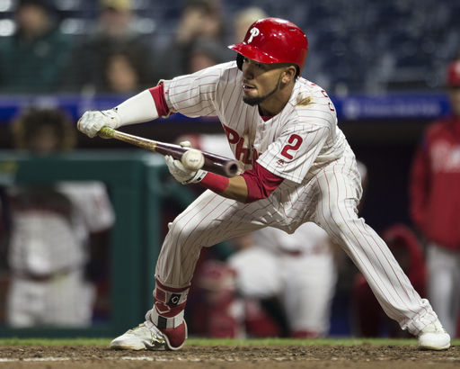 Scott Kingery’s sac fly lifts Phillies over Reds 4-3 in 12th