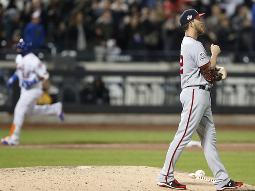 Yankees acquire RHP A.J. Cole from Nationals for cash