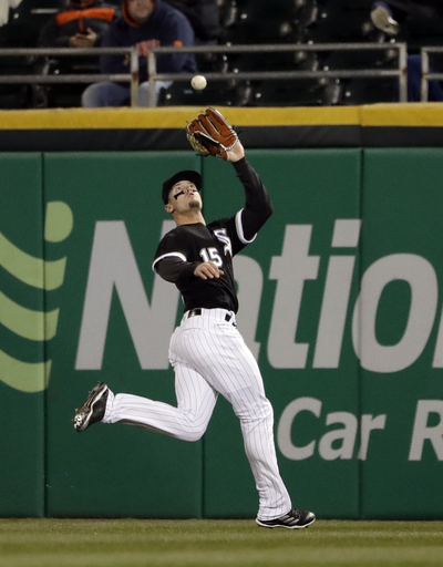 Verlander, Correa, Astros romp; Chisox pitcher passes out