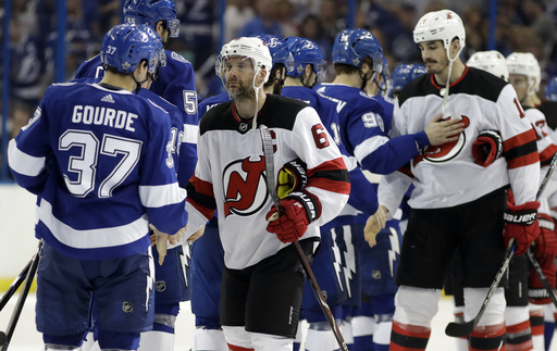 Kucherov, Lightning beat Devils 3-1, end first-round series