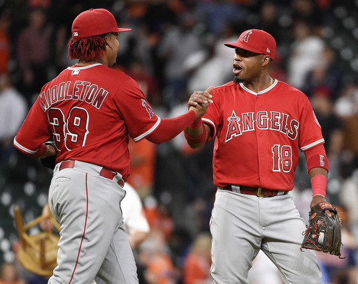 Skaggs dazzles, Angels beat Astros 2-0